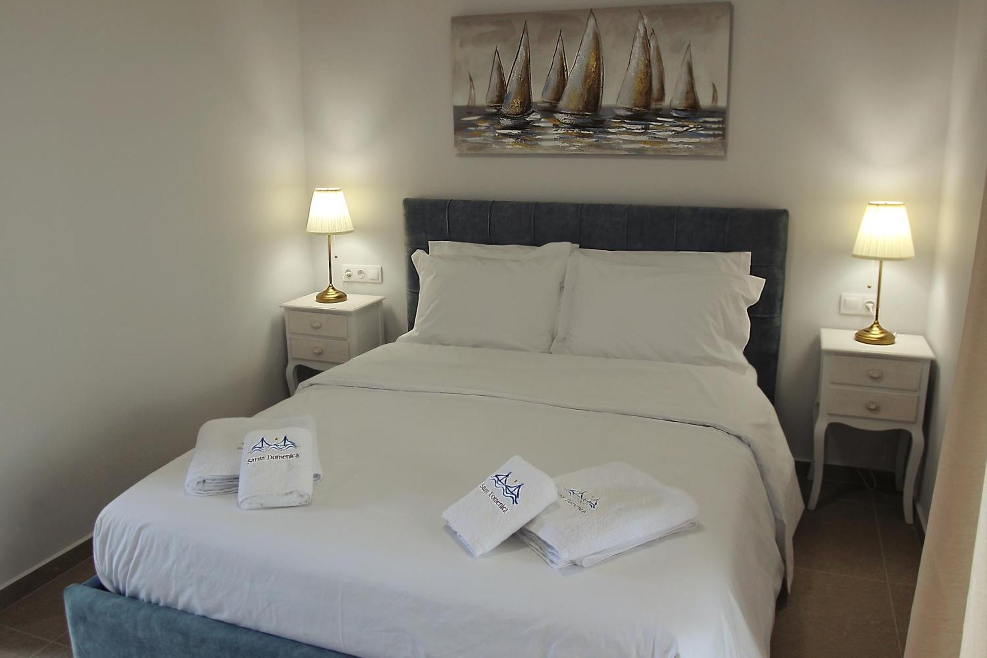 Santa Domenica Nafpaktos - Rooms And Apartments By The Sea Bagian luar foto