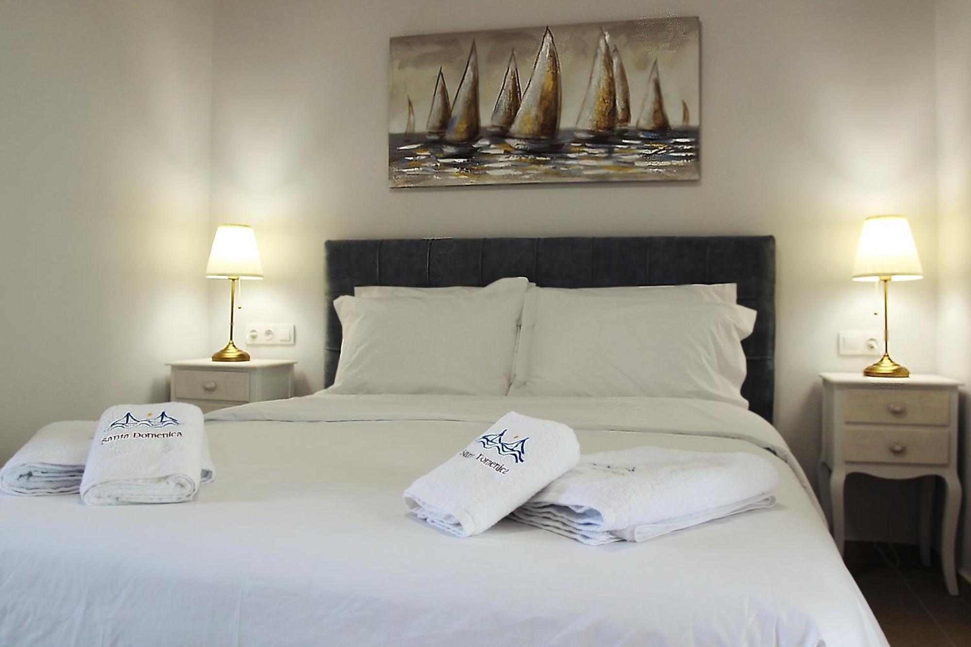 Santa Domenica Nafpaktos - Rooms And Apartments By The Sea Bagian luar foto