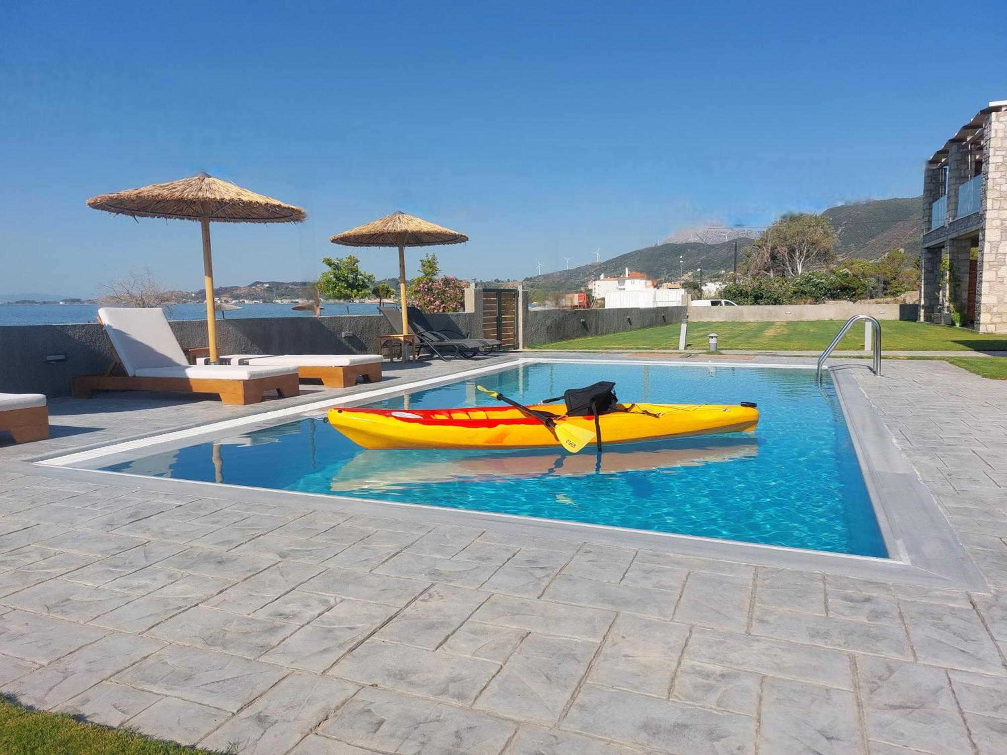 Santa Domenica Nafpaktos - Rooms And Apartments By The Sea Bagian luar foto
